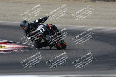 media/Aug-29-2025-TrackDaz (Fri) [[e7163b0dc3]]/A Group/10am (Turn 3)/